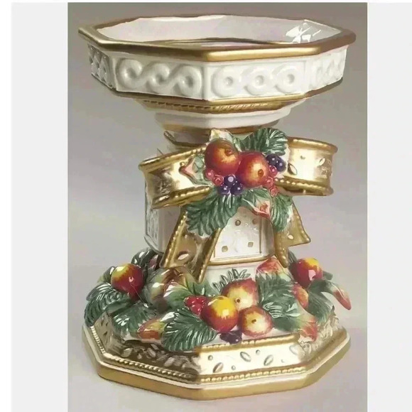 7" Pillar Candle (Wax) Snowy Woods by FITZ & FLOYD - Picture 1 of 3